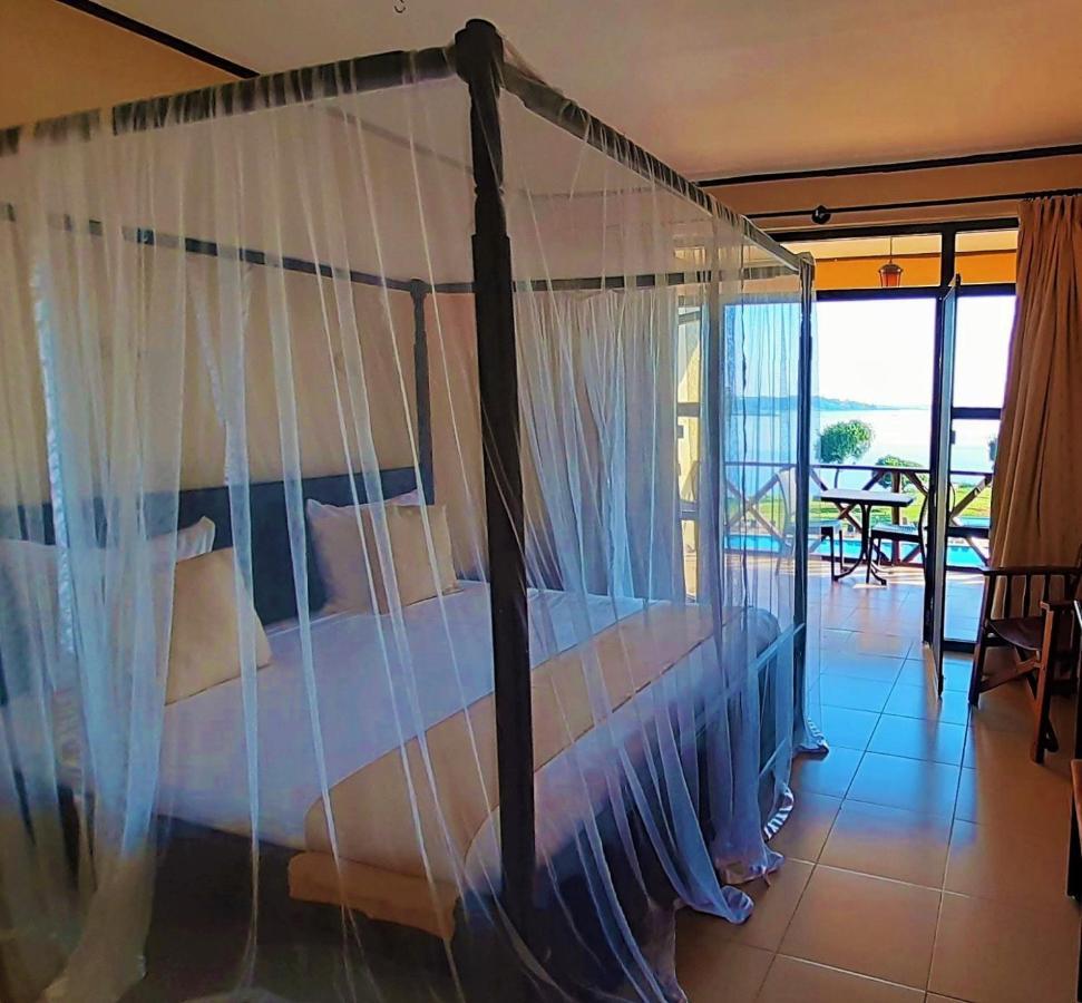 Kaazi Beach Resort Kigo المظهر الخارجي الصورة